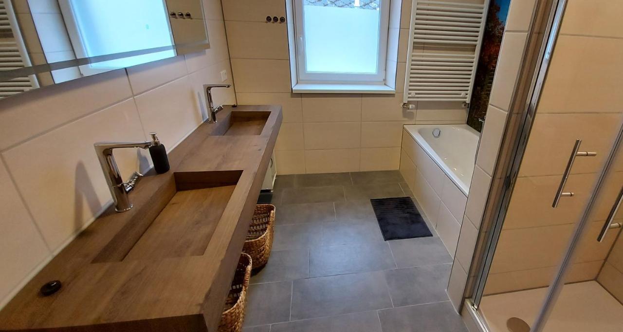 Ferienwohnung Am Fluss Klotten Exterior foto