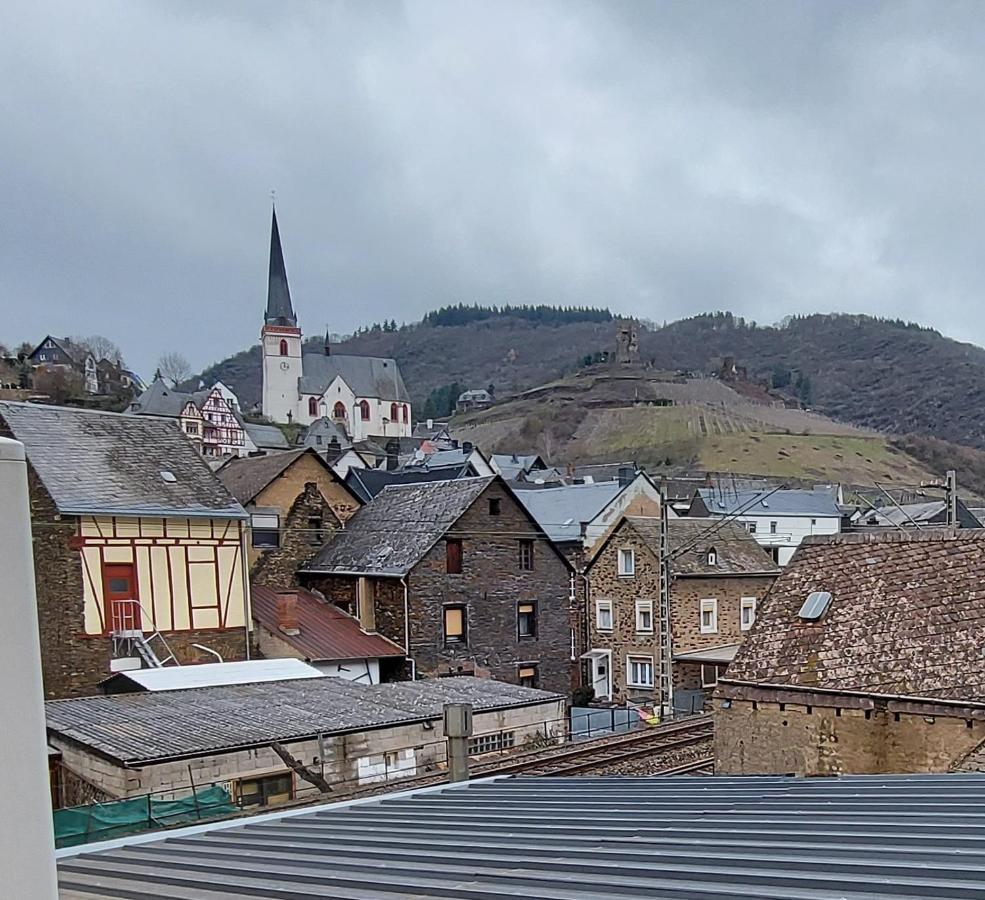 Ferienwohnung Am Fluss Klotten Exterior foto